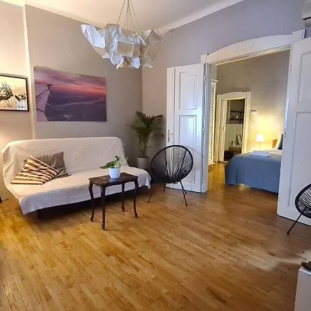 Your Royal 2 Bedroom City Center Stay Belgrade Luaran gambar