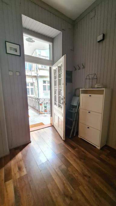 Your Royal 2 Bedroom City Center Stay Belgrade Luaran gambar